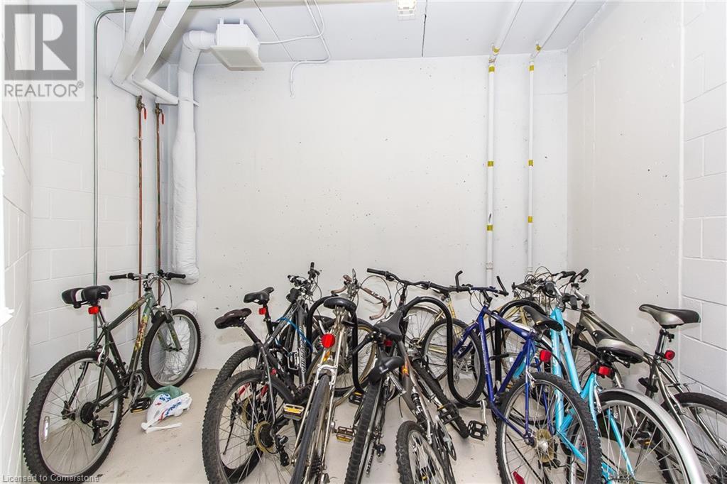 223 Erb Street W Unit# 504, Waterloo, Ontario  N2L 0B3 - Photo 38 - 40686751