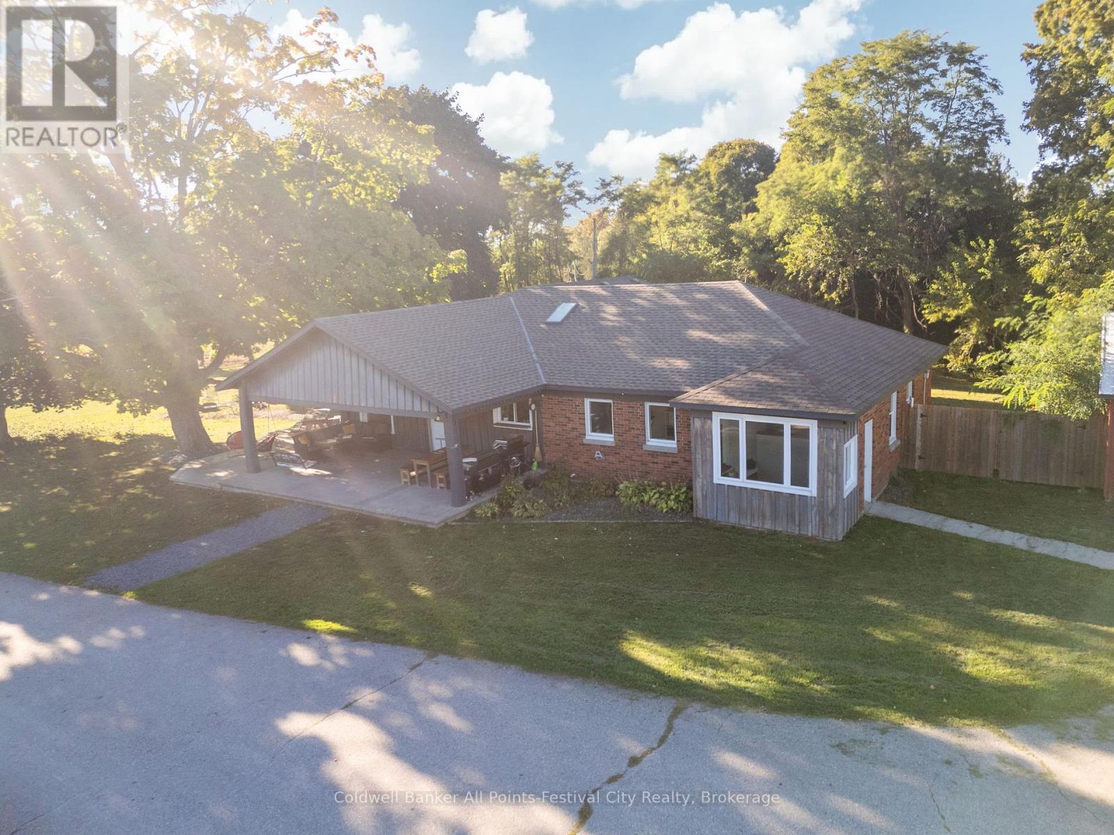 35449 Bayfield River Road, Central Huron, Ontario  N0M 1G0 - Photo 8 - X11902563