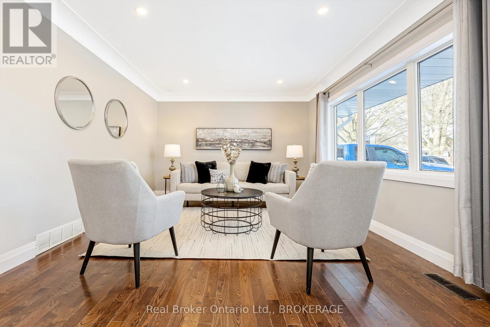 14 Lonsdale Drive, Guelph (June Avenue), Ontario  N1H 5N2 - Photo 10 - X11902573