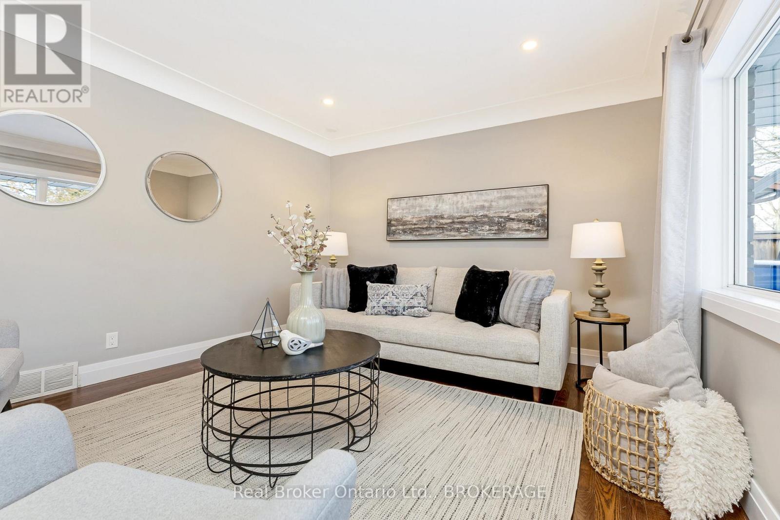 14 Lonsdale Drive, Guelph (June Avenue), Ontario  N1H 5N2 - Photo 11 - X11902573