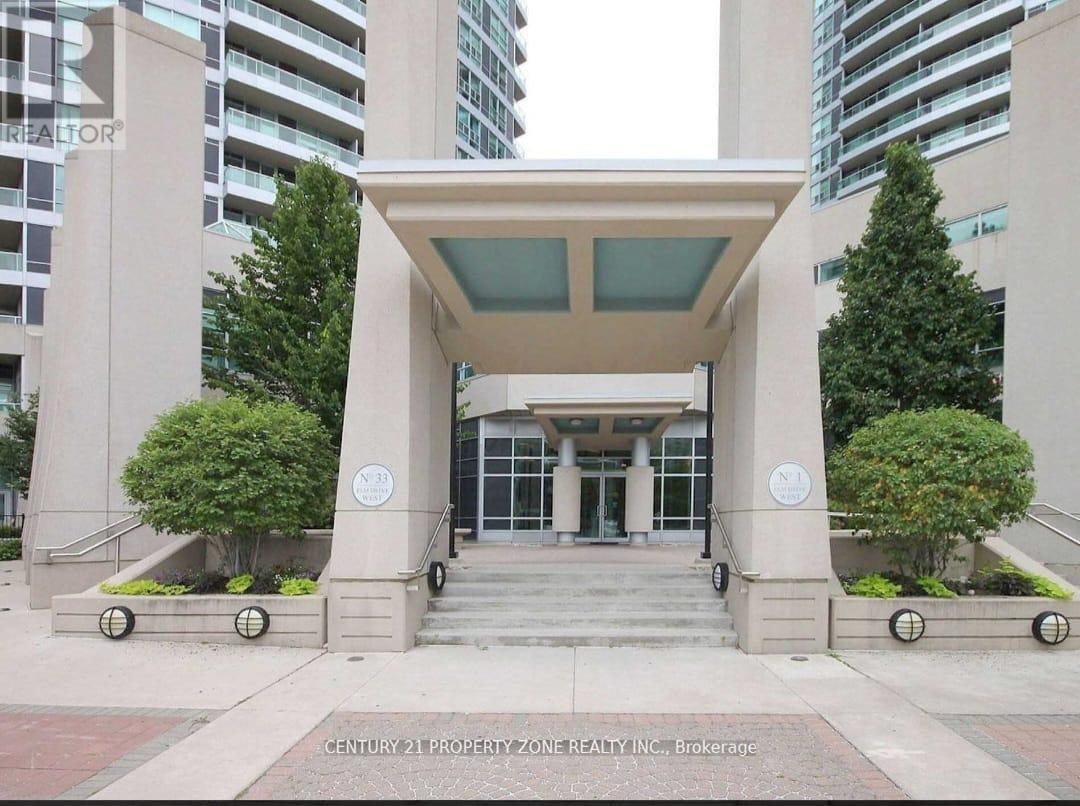 405 - 33 Elm Drive, Mississauga, Ontario  L5B 4M2 - Photo 1 - W11902558