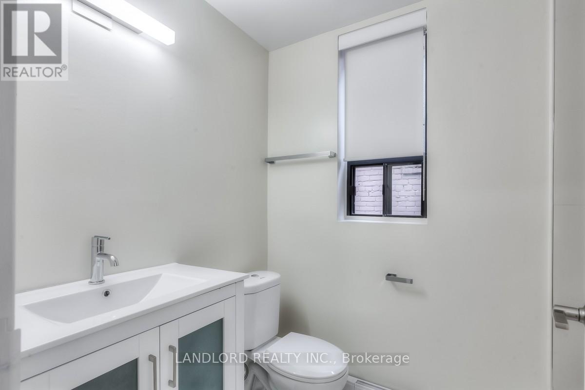 305 - 240 Durie Street, Toronto, Ontario  M6S 3G1 - Photo 12 - W11902577