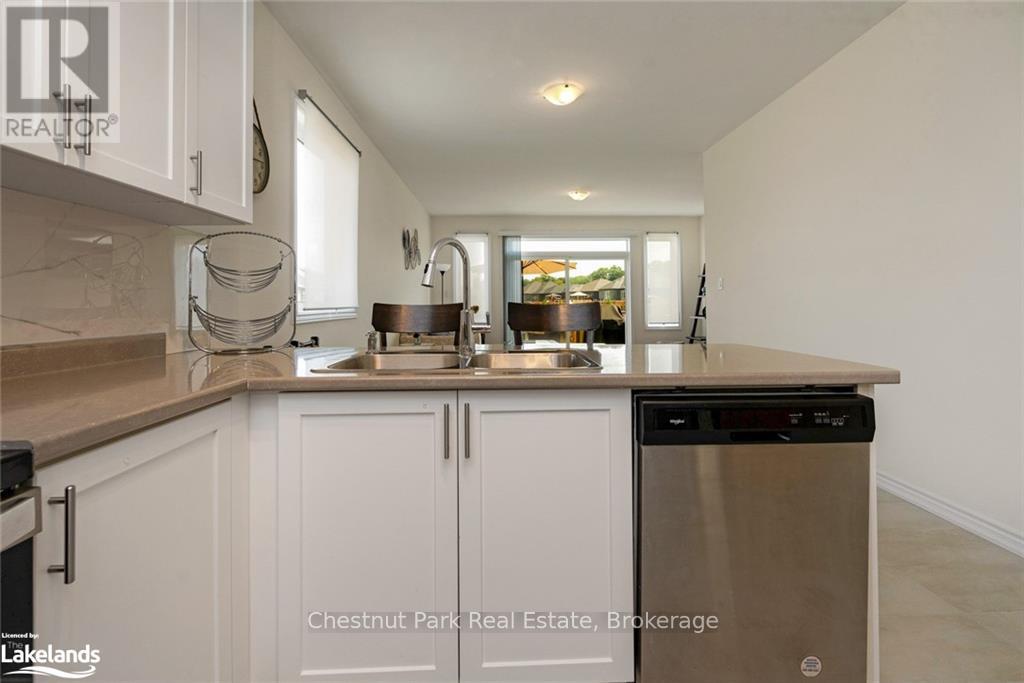16 Beatrice Drive, Wasaga Beach, Ontario  L9Z 0L3 - Photo 6 - S10434690