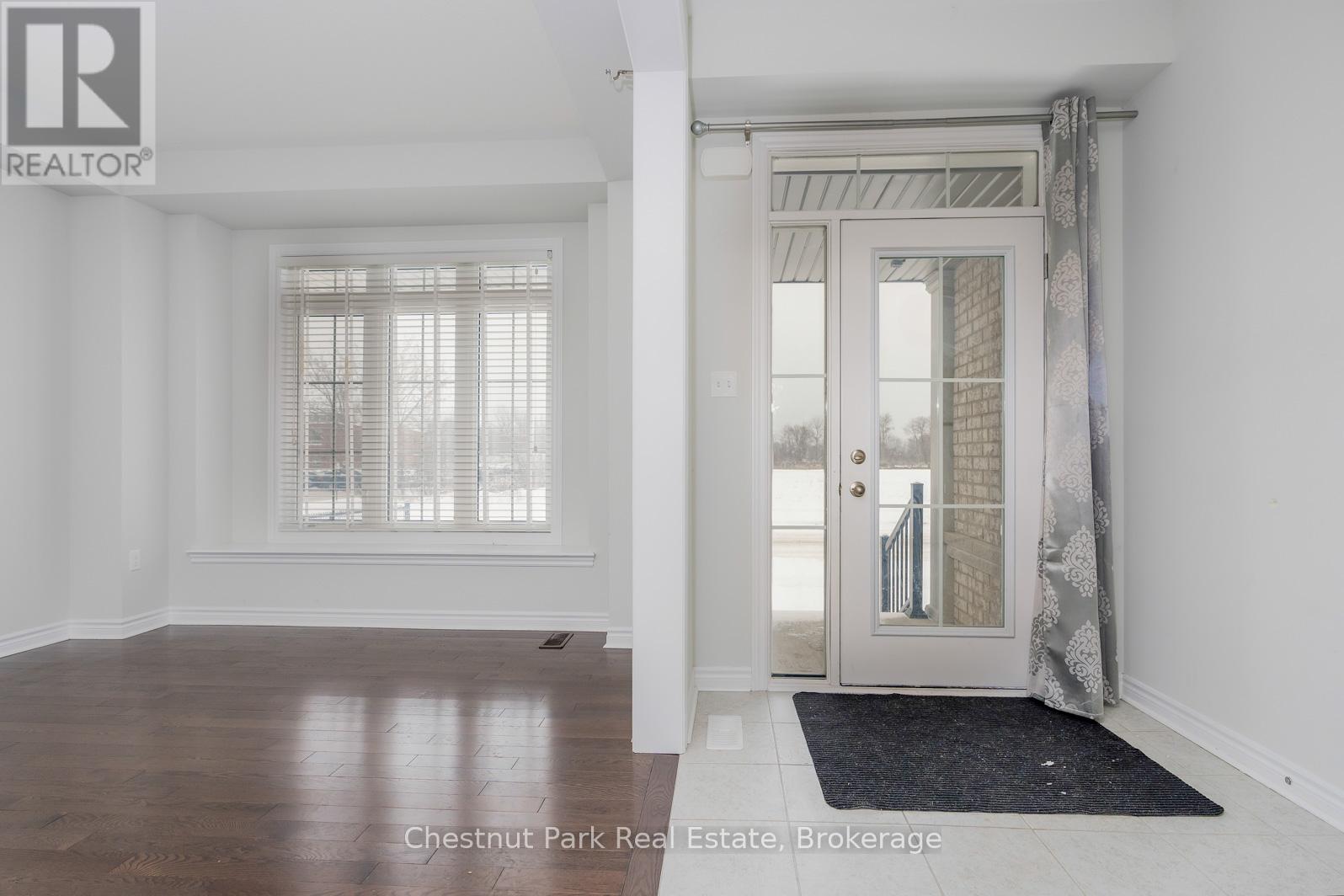 24 Dey Drive, Collingwood, Ontario  L9Y 1B3 - Photo 3 - S11896223