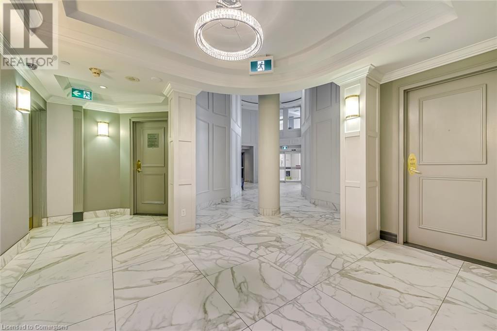 40 Old Mill Road Unit# 101, Oakville, Ontario  L6J 7W3 - Photo 4 - 40686766