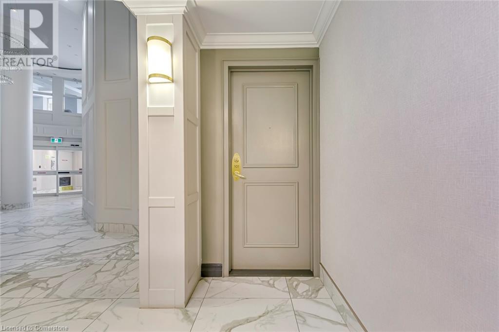 40 Old Mill Road Unit# 101, Oakville, Ontario  L6J 7W3 - Photo 5 - 40686766