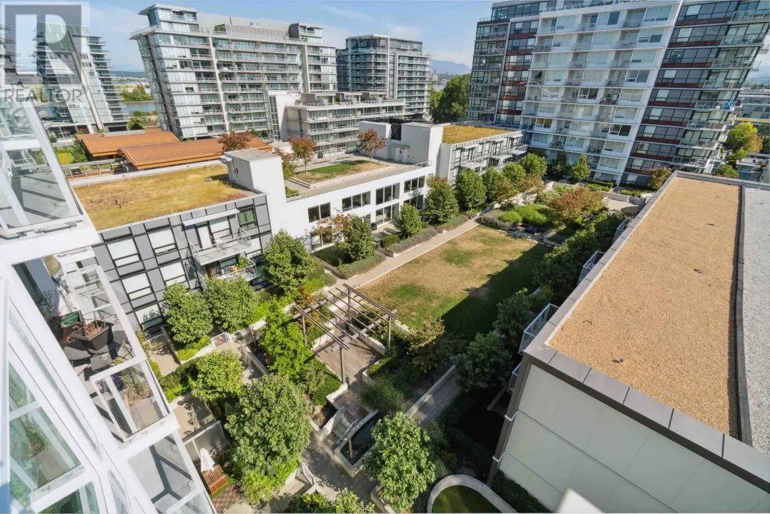 Listing Picture 16 of 25 : 1010 5508 HOLLYBRIDGE WAY, Richmond / 烈治文 - 魯藝地產 Yvonne Lu Group - MLS Medallion Club Member