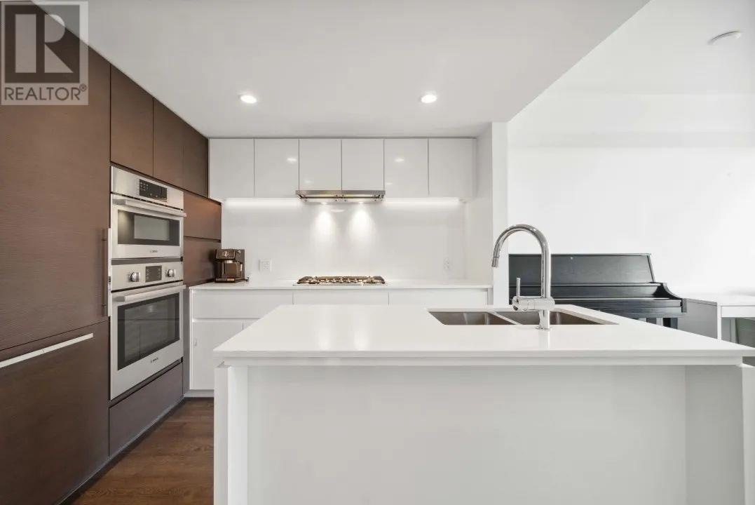 Listing Picture 5 of 25 : 1010 5508 HOLLYBRIDGE WAY, Richmond / 烈治文 - 魯藝地產 Yvonne Lu Group - MLS Medallion Club Member