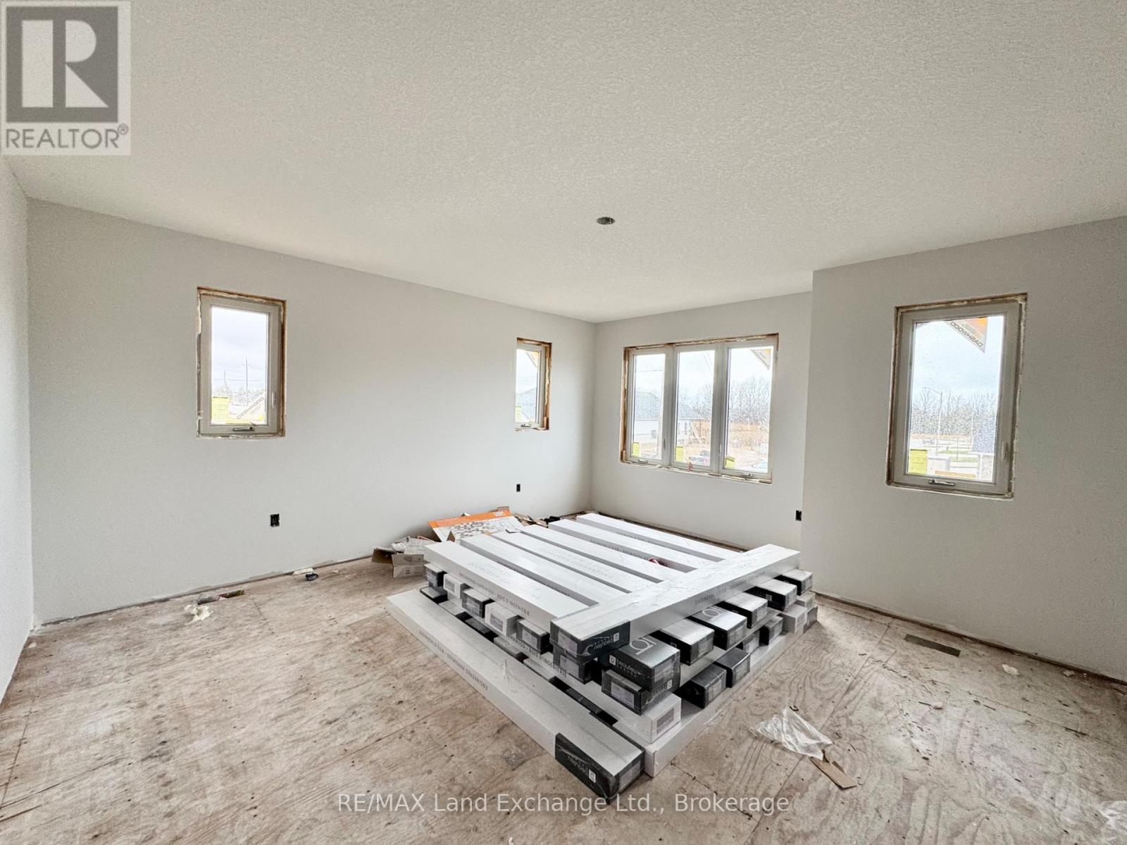 347 Ridge Street, Saugeen Shores, Ontario  N0H 2C3 - Photo 10 - X10846073