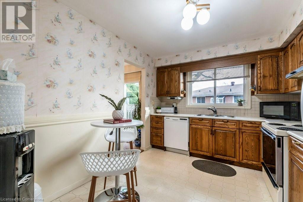 39 San Francisco Avenue, Hamilton, Ontario  L9C 5N8 - Photo 15 - 40678270