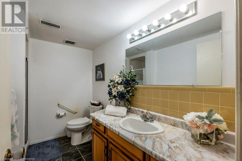 39 San Francisco Avenue, Hamilton, Ontario  L9C 5N8 - Photo 36 - 40678270