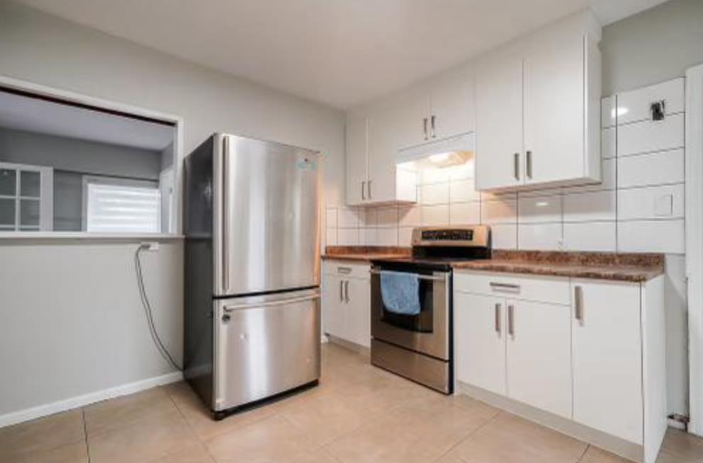 Property at 13960 BRENTWOOD CRESCENT image 3
