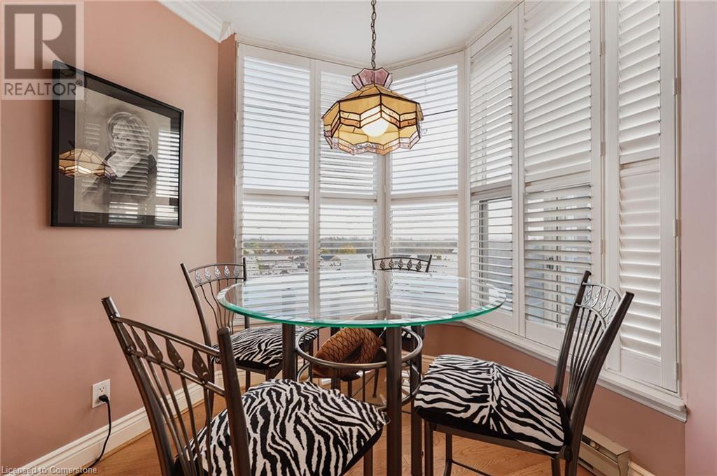 1905 Pilgrims Way Unit# 605, Oakville, Ontario  L6M 2X2 - Photo 11 - 40686736