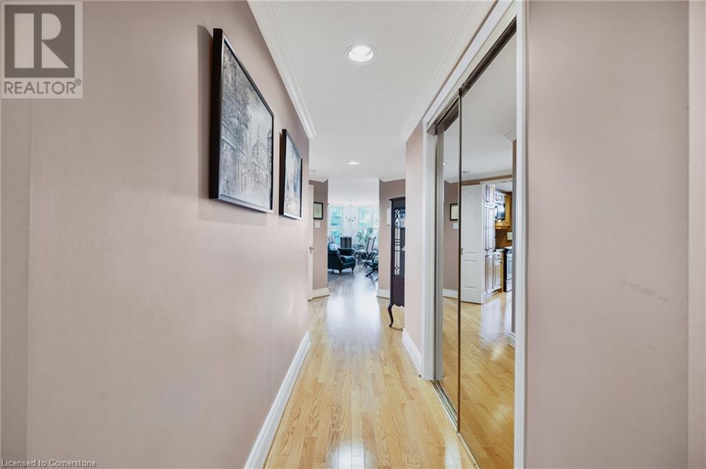 1905 Pilgrims Way Unit# 605, Oakville, Ontario  L6M 2X2 - Photo 6 - 40686736