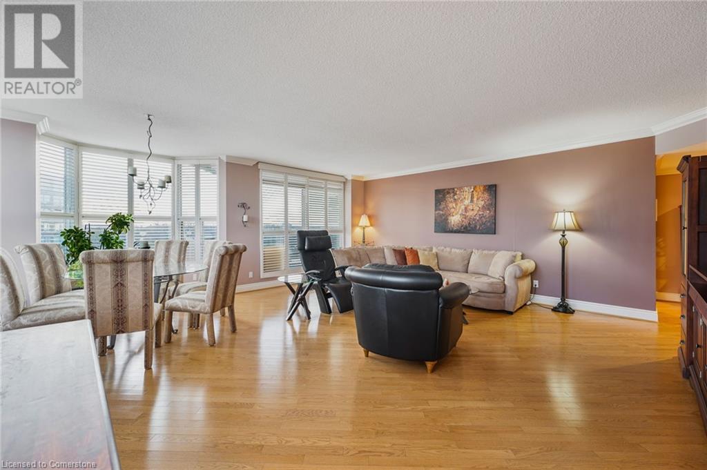 1905 Pilgrims Way Unit# 605, Oakville, Ontario  L6M 2X2 - Photo 7 - 40686736