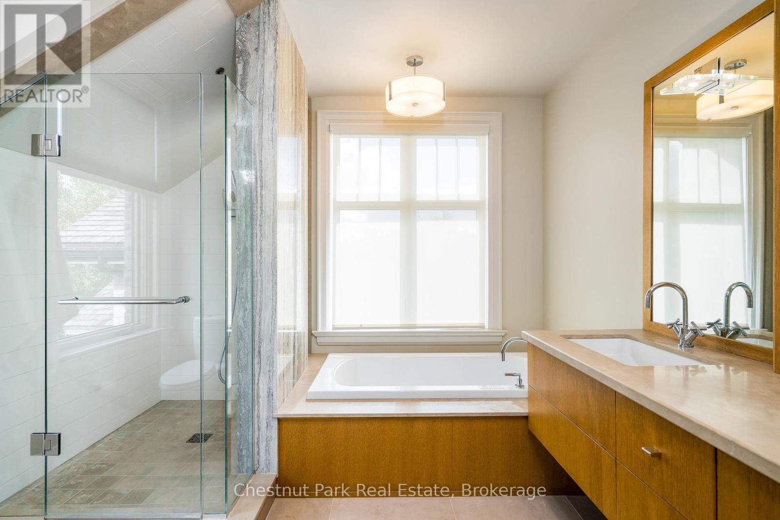 2710 Nottawasaga Concession 10 N, Clearview, Ontario  L0M 1P0 - Photo 24 - S10438162