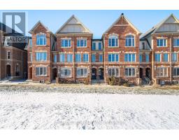 11 SUDELEY LANE, Brampton, Ontario