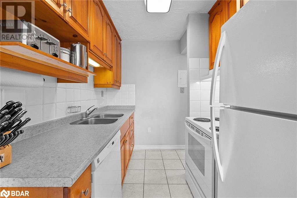 454 Carlton Street Unit# 35, St. Catharines, Ontario  L2M 4X1 - Photo 3 - 40686661