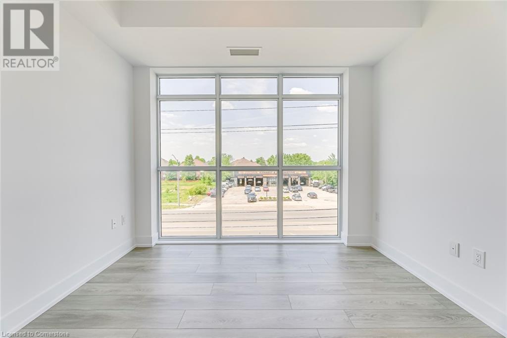 460 Dundas Street E Unit# 302Waterdown, Ontario  L0R 2H4 - Photo 14 - 40686781