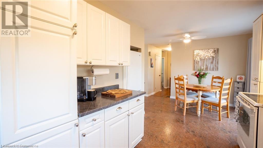 152 Copeland Street, Belmont, Ontario  N0L 1B0 - Photo 10 - 40686747