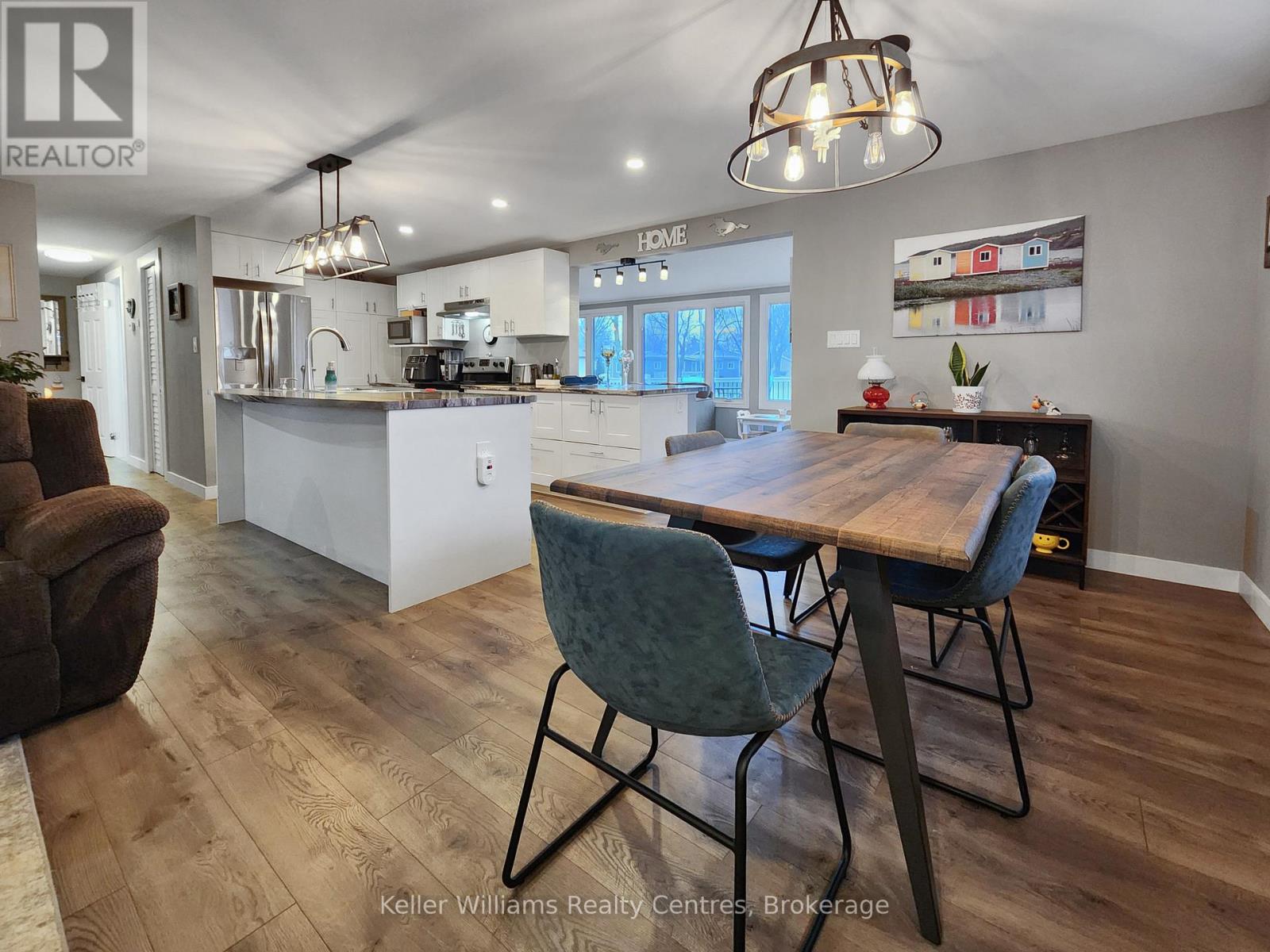 190 Pebble Beach Parkway, Lambton Shores, Ontario  N0M 1T0 - Photo 6 - X11898034