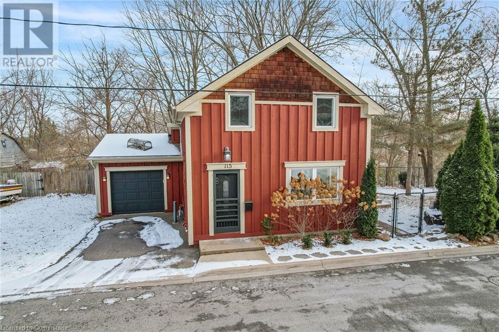 115 GIBSON Street, Grimsby, Ontario