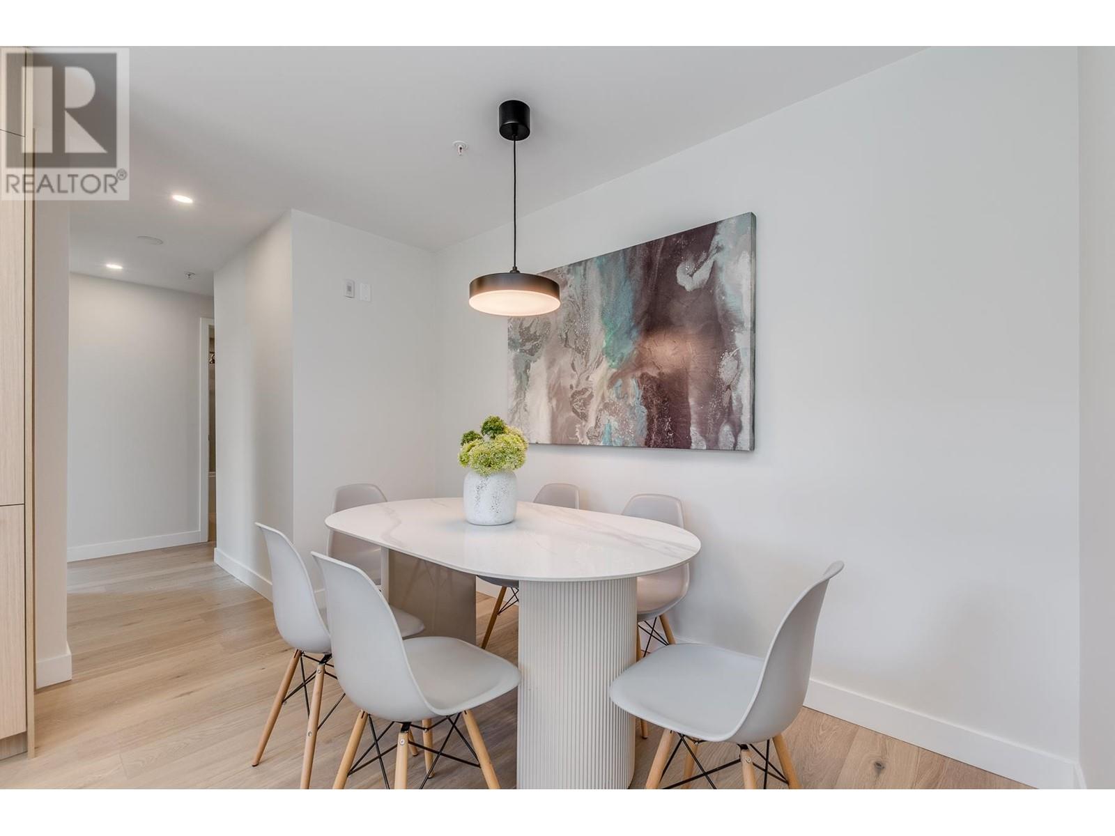 Listing Picture 11 of 30 : 107 5005 ASH STREET, Vancouver / 溫哥華 - 魯藝地產 Yvonne Lu Group - MLS Medallion Club Member