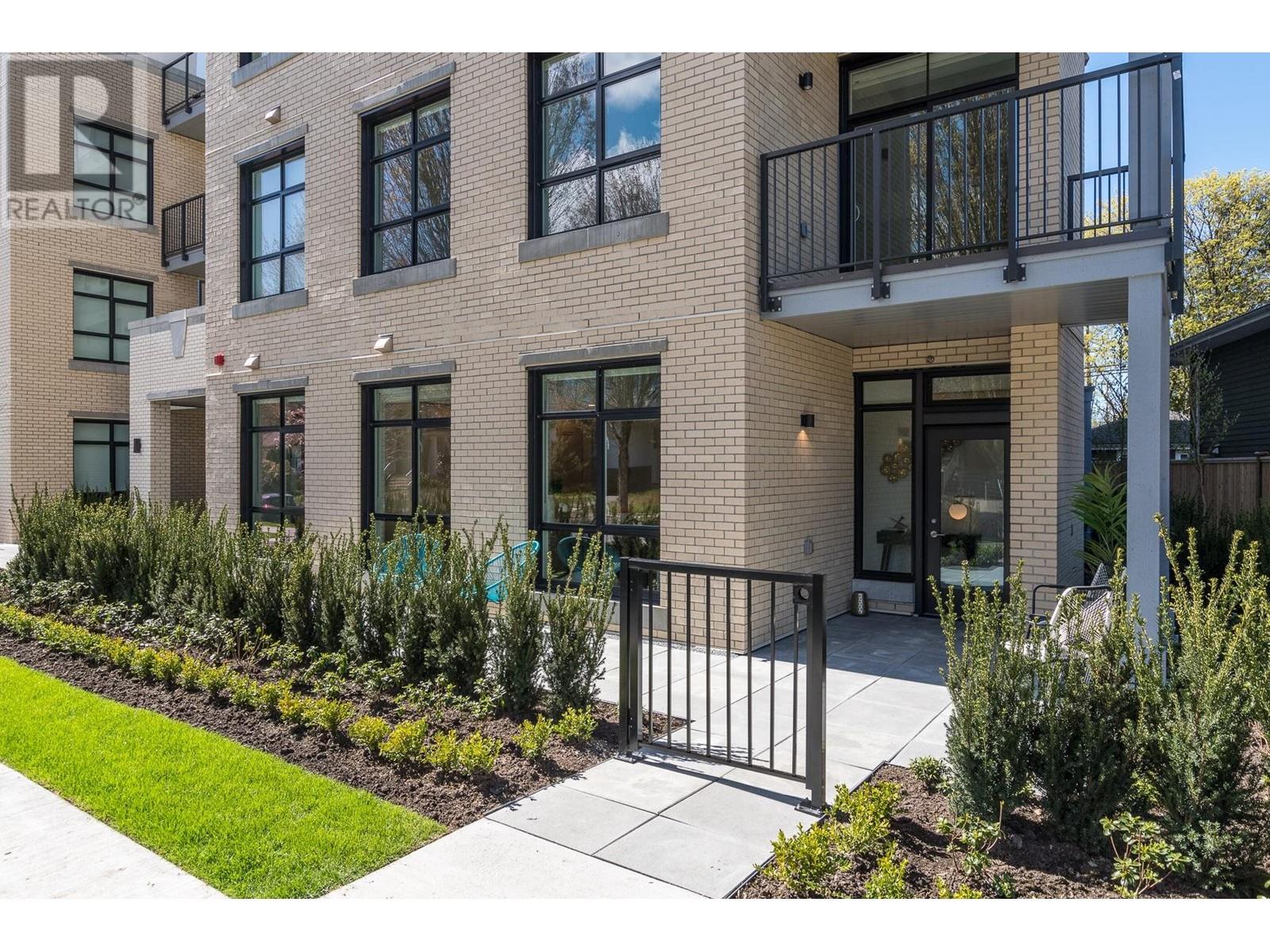 Listing Picture 24 of 30 : 107 5005 ASH STREET, Vancouver / 溫哥華 - 魯藝地產 Yvonne Lu Group - MLS Medallion Club Member