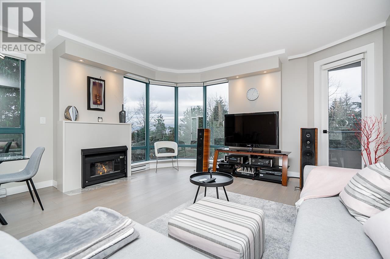 Listing Picture 9 of 33 : 505 4603 HAZEL STREET, Burnaby / 本拿比 - 魯藝地產 Yvonne Lu Group - MLS Medallion Club Member