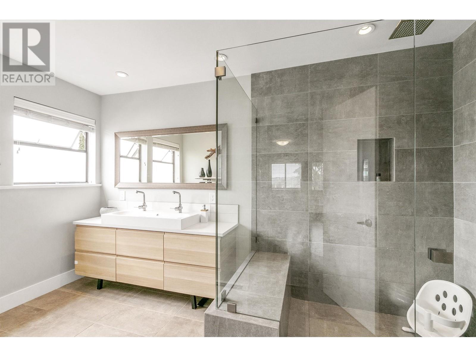 275 Warrick Street, Coquitlam, British Columbia  V3K 6C1 - Photo 23 - R2951694