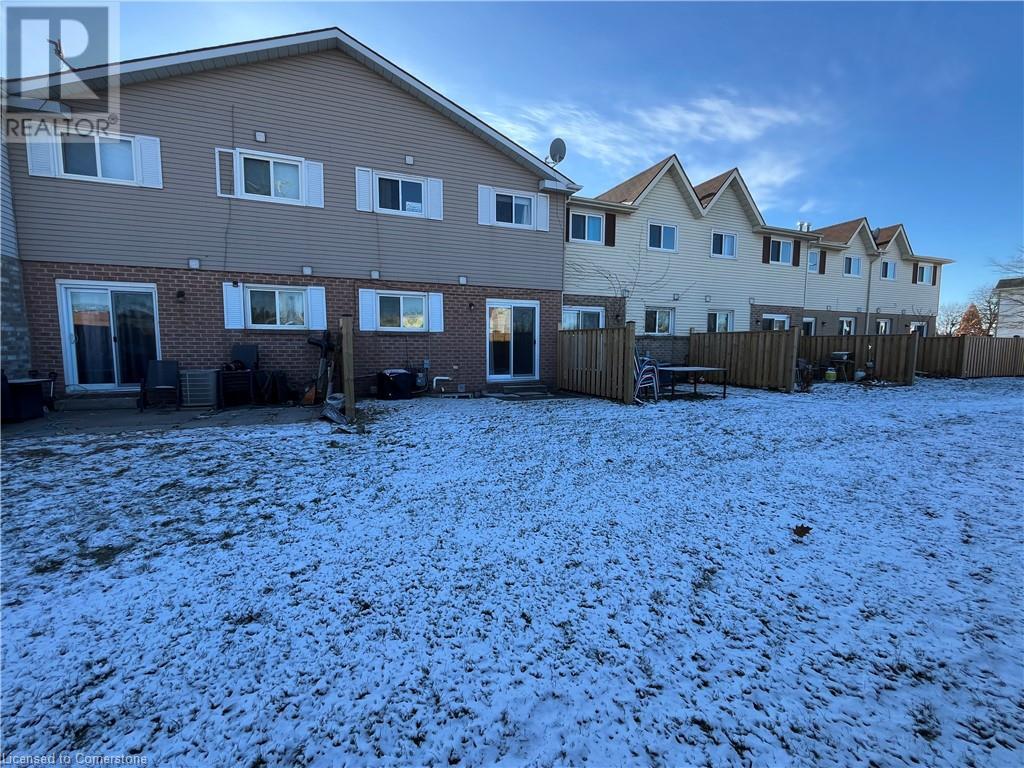 850 Datzell Lane, Kingston, Ontario  K7M 7P8 - Photo 4 - 40683317