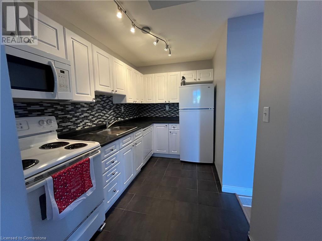 850 Datzell Lane, Kingston, Ontario  K7M 7P8 - Photo 9 - 40683317