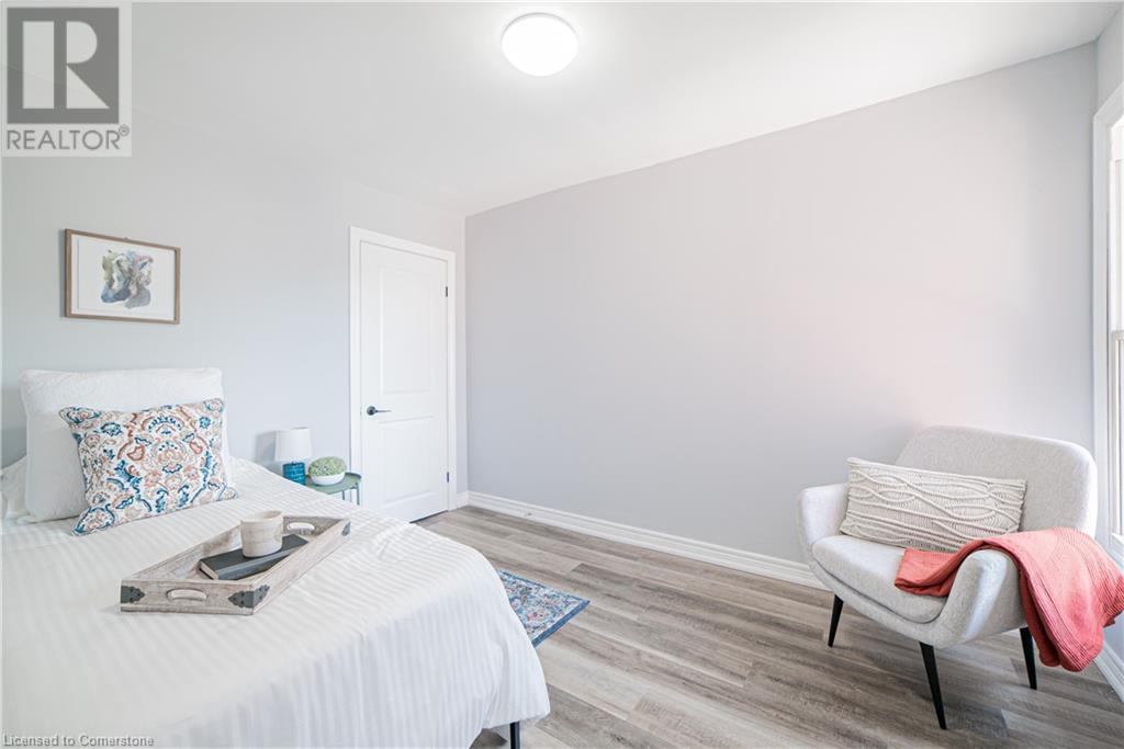 17 Kinrade Avenue, Hamilton, Ontario  L8L 6L5 - Photo 29 - 40686765