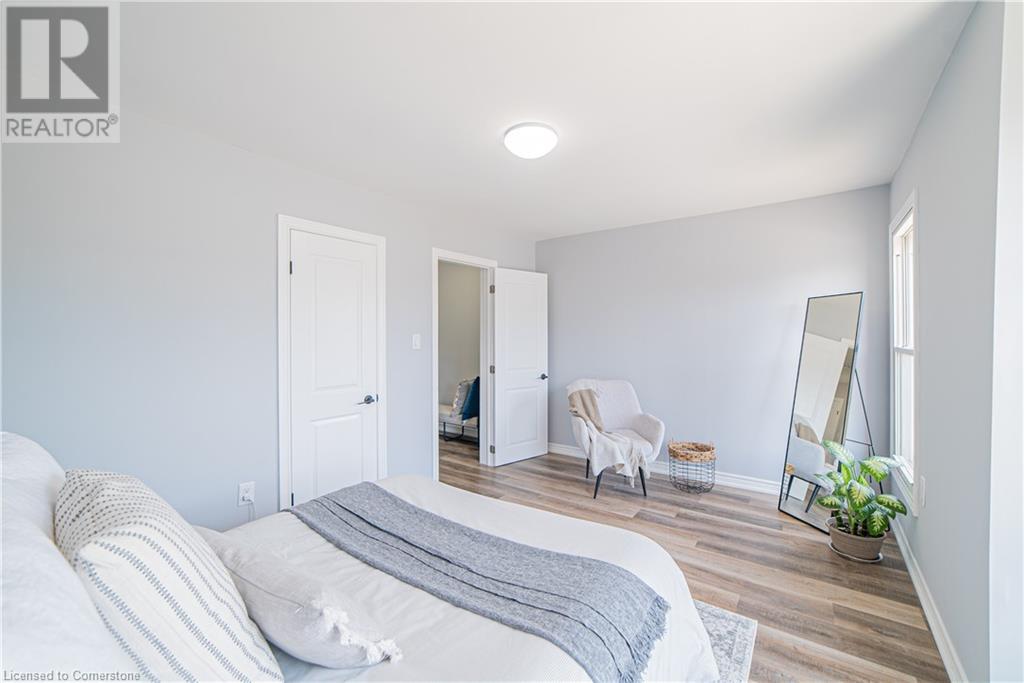 17 Kinrade Avenue, Hamilton, Ontario  L8L 6L5 - Photo 30 - 40686765