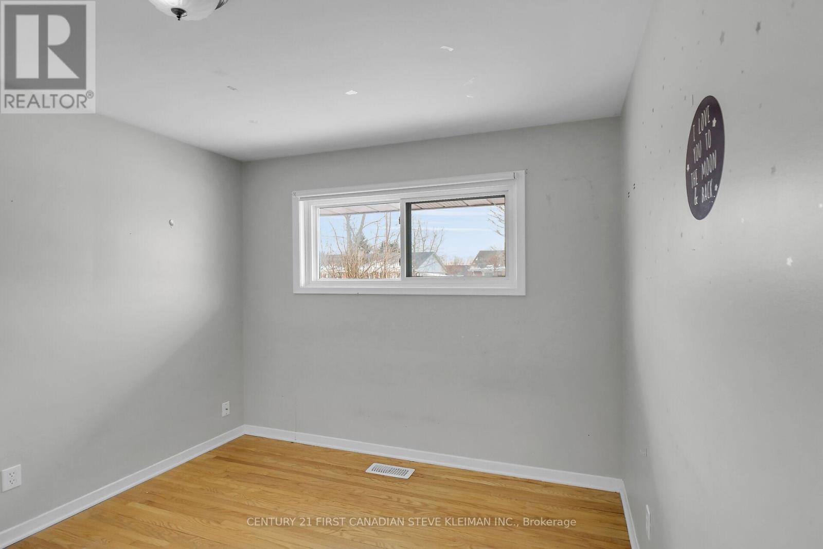 22 Queenston Crescent, London East (East O), Ontario  N5W 1N6 - Photo 15 - X11902700