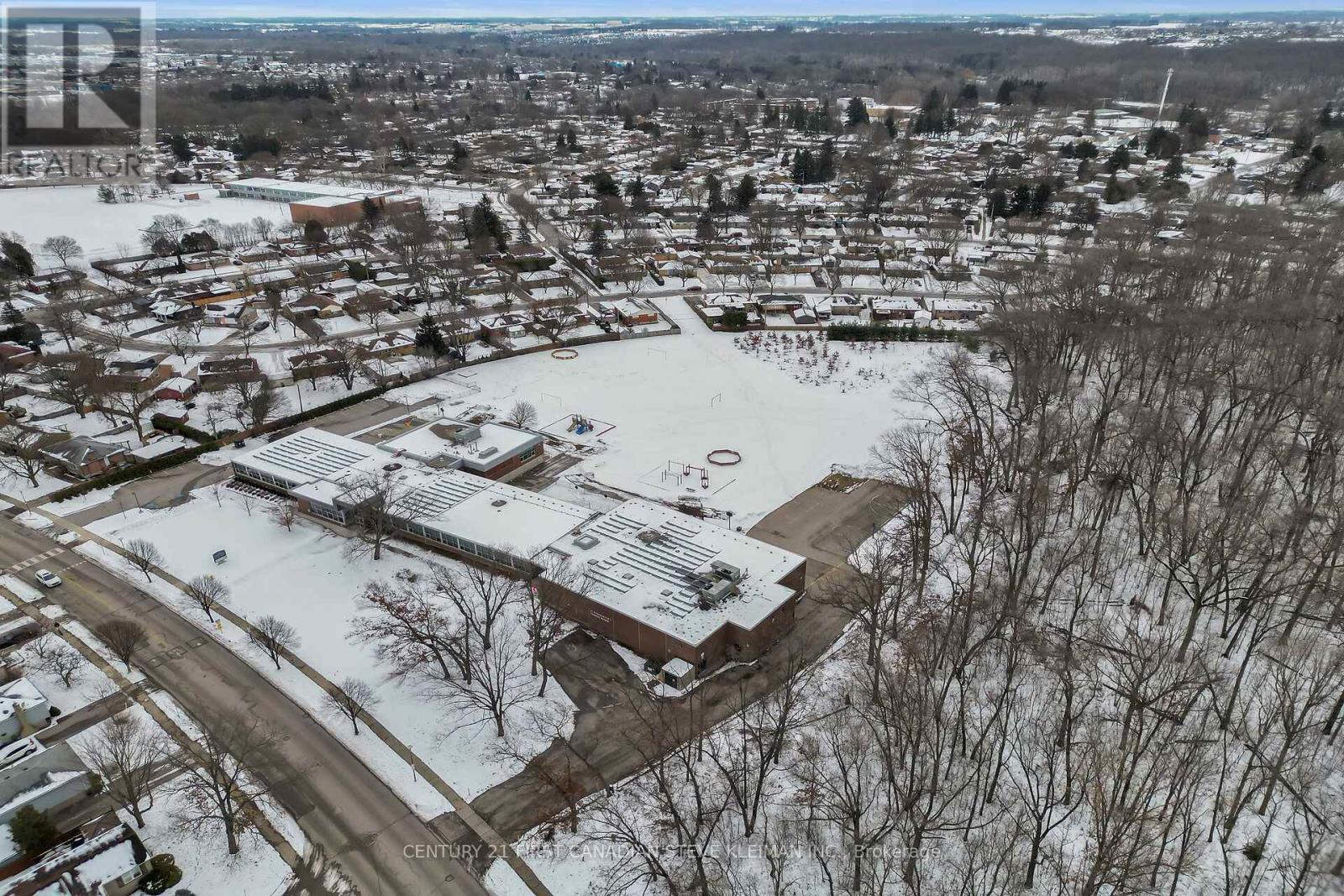 22 Queenston Crescent, London East (East O), Ontario  N5W 1N6 - Photo 32 - X11902700