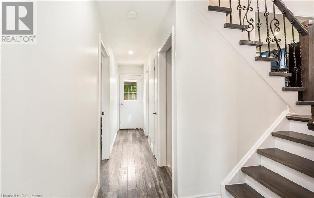 1756 Briarwood DriveCambridge, Ontario  N3H 5A7 - Photo 8 - 40686565