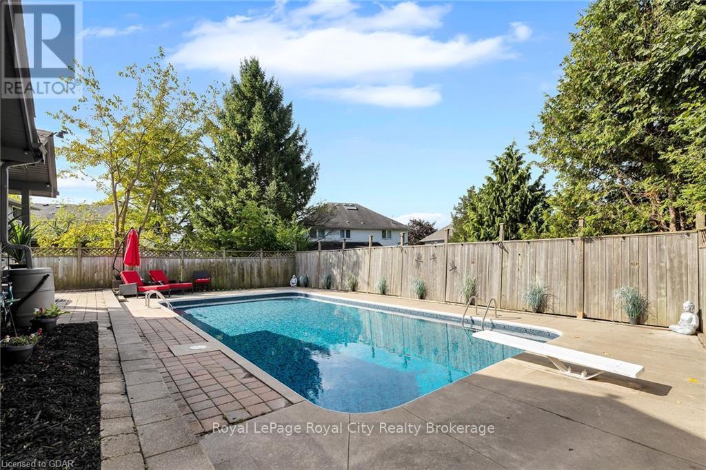 11 Tanager Drive, Guelph, Ontario  N1C 1A5 - Photo 25 - X10876286