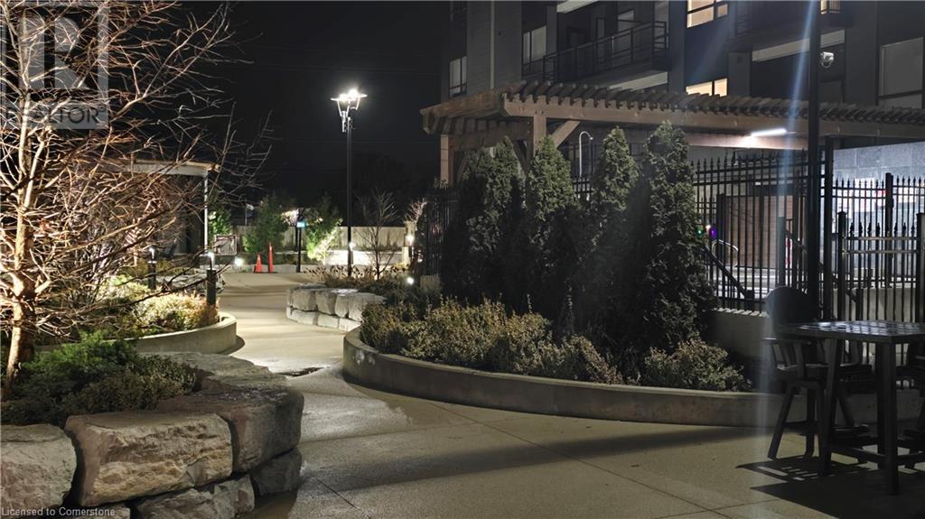 247 Northfield Drive Unit# 405, Waterloo, Ontario  N2K 0G9 - Photo 18 - 40684336