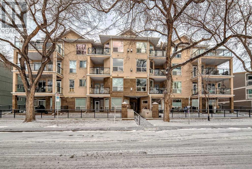 101, 3412 Parkdale Boulevard NW, Calgary, Alberta