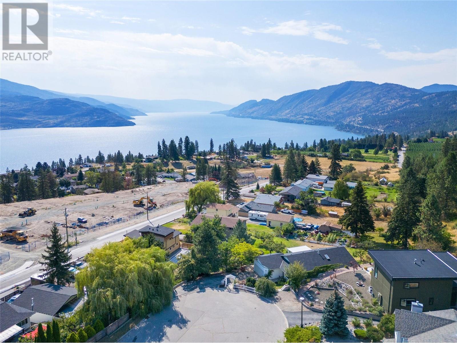 6212 Haker Place, Peachland, British Columbia  V0H 1X8 - Photo 43 - 10330872