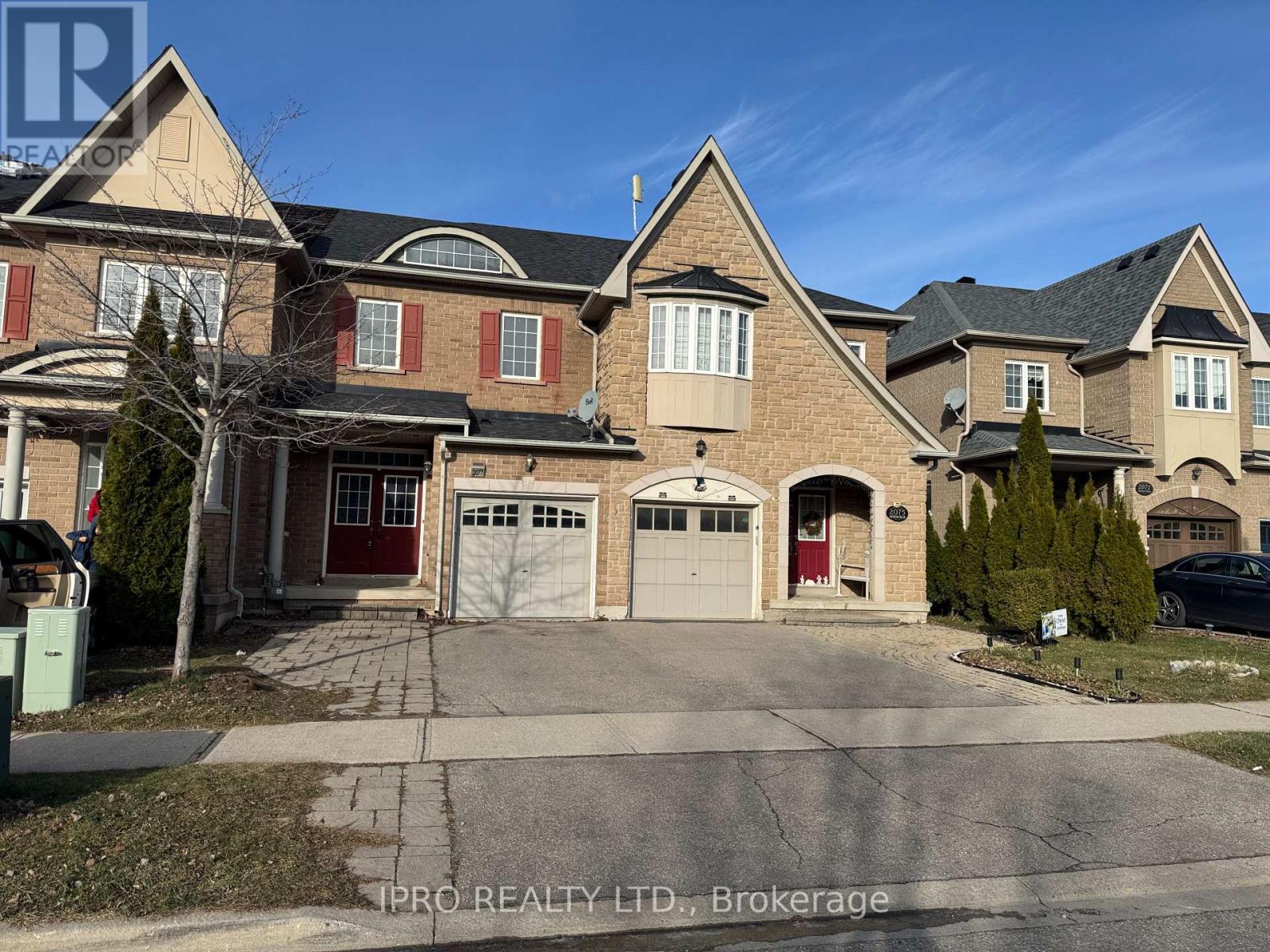 2077 BARNBOARD HOLLOW, Oakville, Ontario