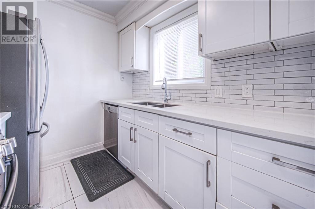 61 Winter Avenue, Cambridge, Ontario  N1R 5Z7 - Photo 12 - 40675216