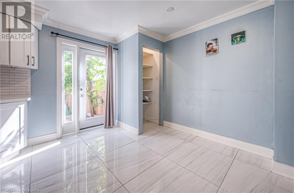 61 Winter Avenue, Cambridge, Ontario  N1R 5Z7 - Photo 8 - 40675216