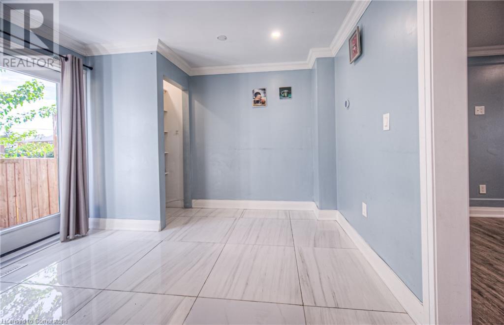 61 Winter Avenue, Cambridge, Ontario  N1R 5Z7 - Photo 9 - 40675216