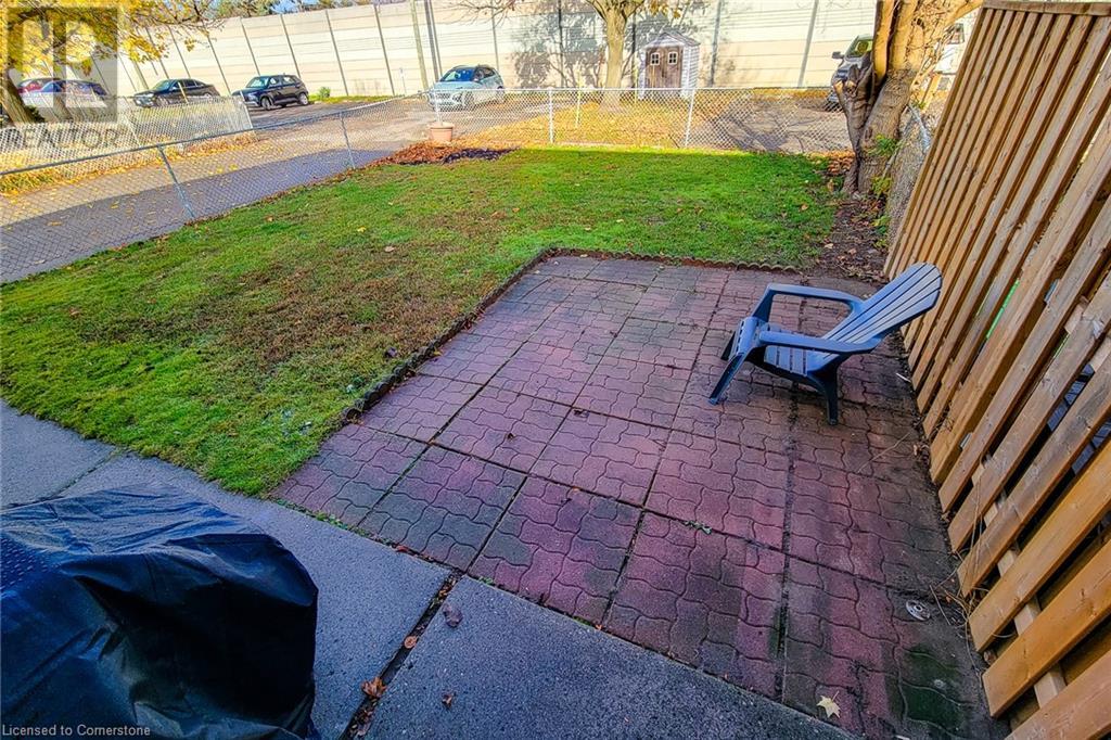 47 Metcalfe Crescent Unit# C, Brantford, Ontario  N3R 2L7 - Photo 9 - 40681186