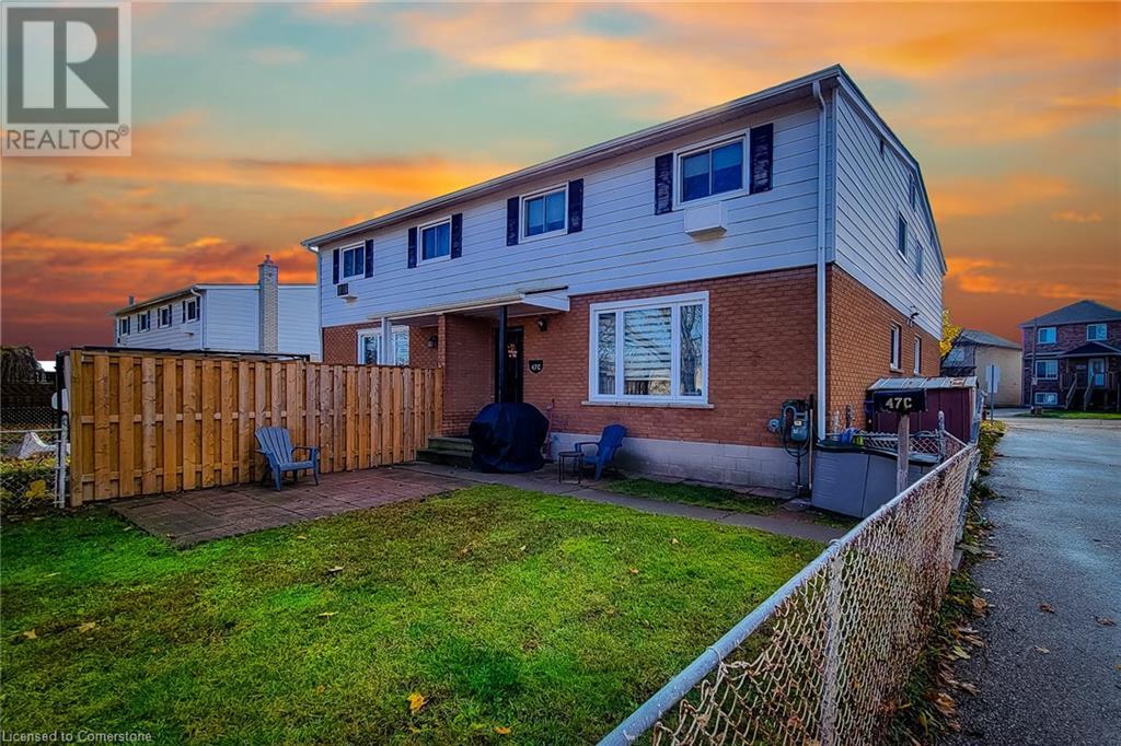 47 METCALFE Crescent Unit# C, Brantford, Ontario