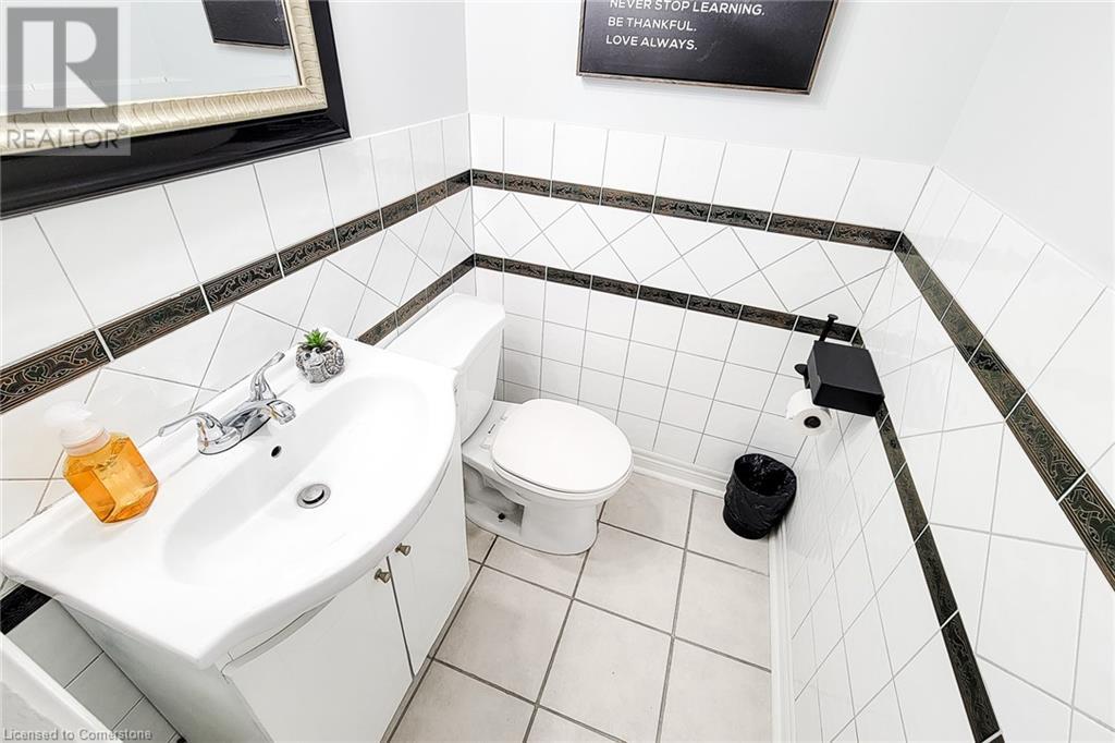 47 Metcalfe Crescent Unit# C, Brantford, Ontario  N3R 2L7 - Photo 32 - 40681186