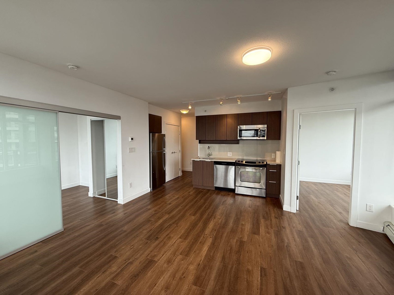 1412 13308 Central, Surrey, British Columbia  V3T 0M4 - Photo 4 - R2951731