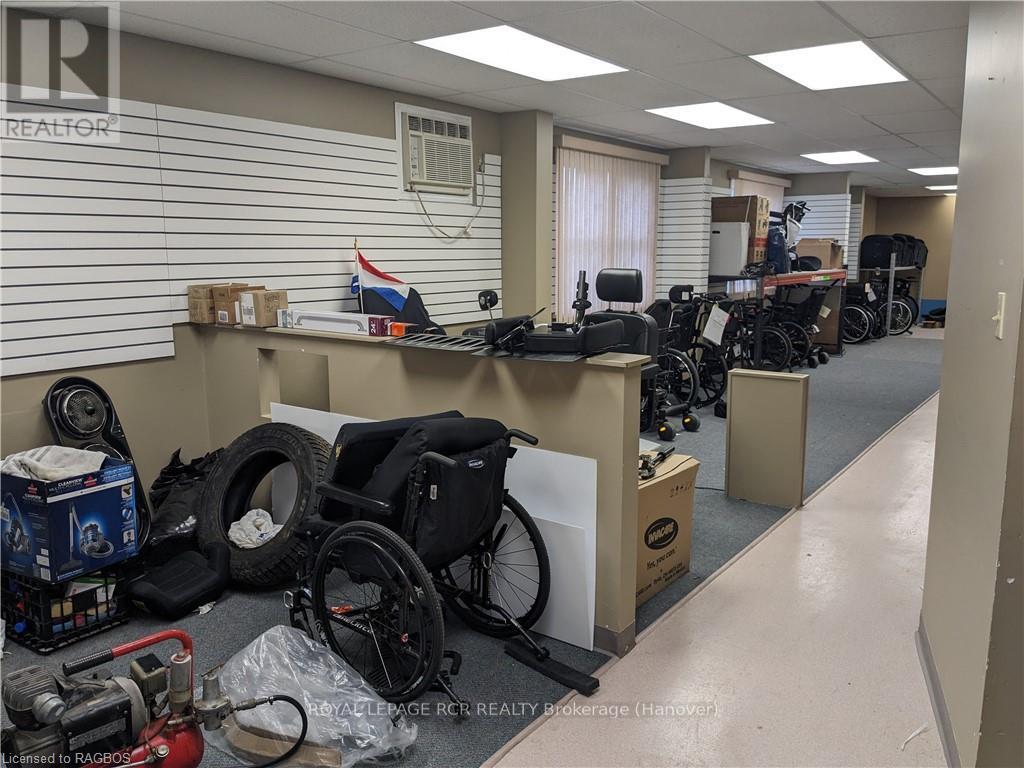 137 George Street W, West Grey (Durham), Ontario  N0G 1R0 - Photo 28 - X10848747